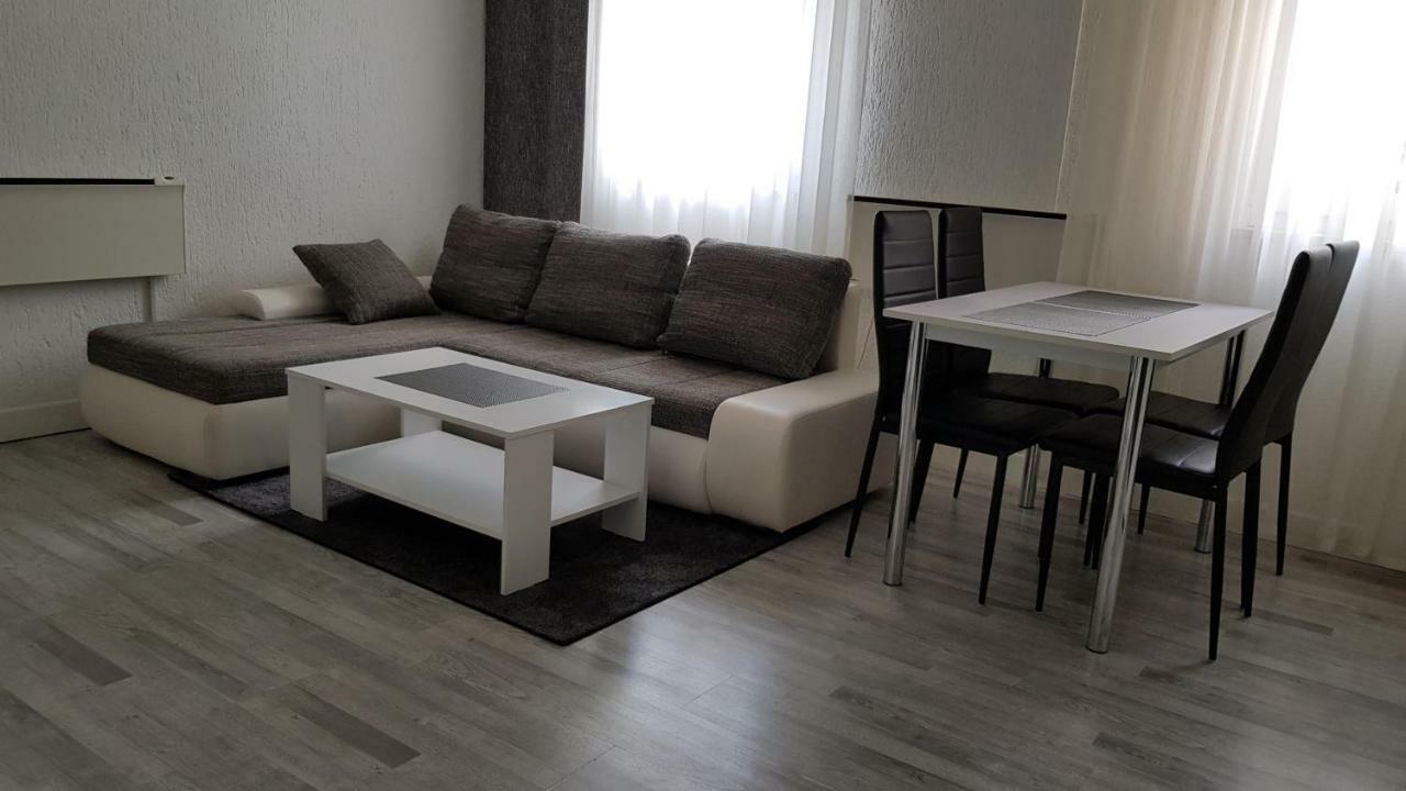 Apartment Vesna Poreč Exteriör bild